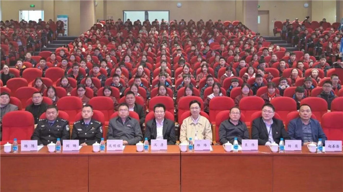 QQ截图20230407174436.jpg