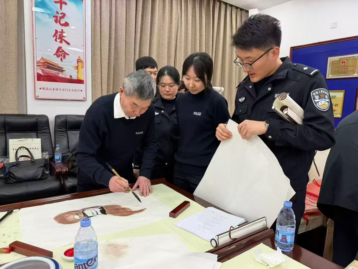 图片32.jpg